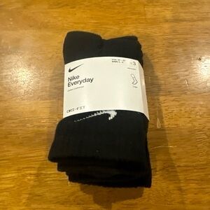 Nike Everyday Cotton Crew Socks 3 Pair Black SX7665 010 Small 4-6 New With Tags